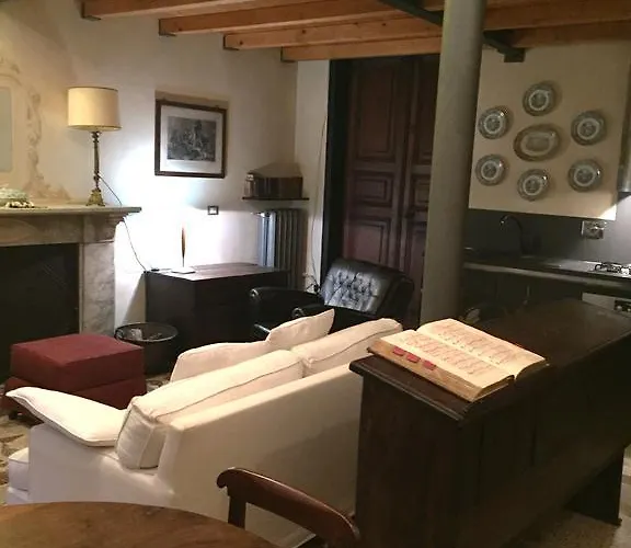 La Casa Di Einstein Apartman *