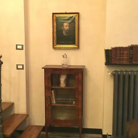 아파트 La Casa Di Einstein